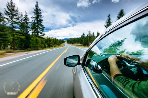 قوانین عمومی راهنمایی و رانندگی در آمریکا قوانین عمومی راهنمایی و رانندگی در آمریکا