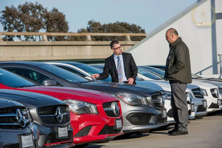 قوانین راهنمایی و رانندگی روز یکشنبه در آمریکا قوانین راهنمایی و رانندگی روز یکشنبه در آمریکا